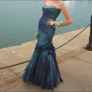 Prom dress